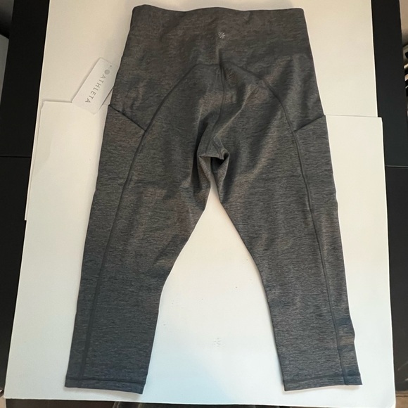 Athleta Ultimate Stash Pocket Gray Capri Leggings - Picture 4 of 8